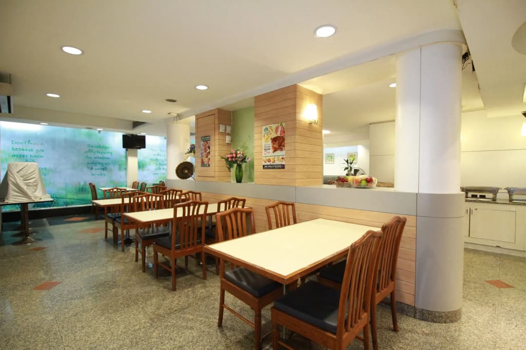 Ten Stars Hotel Pratunam - photo 20