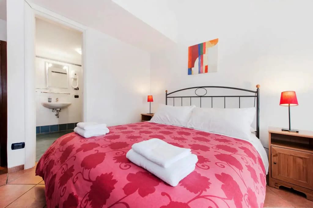 Sixtythree Guesthouse - photo 32