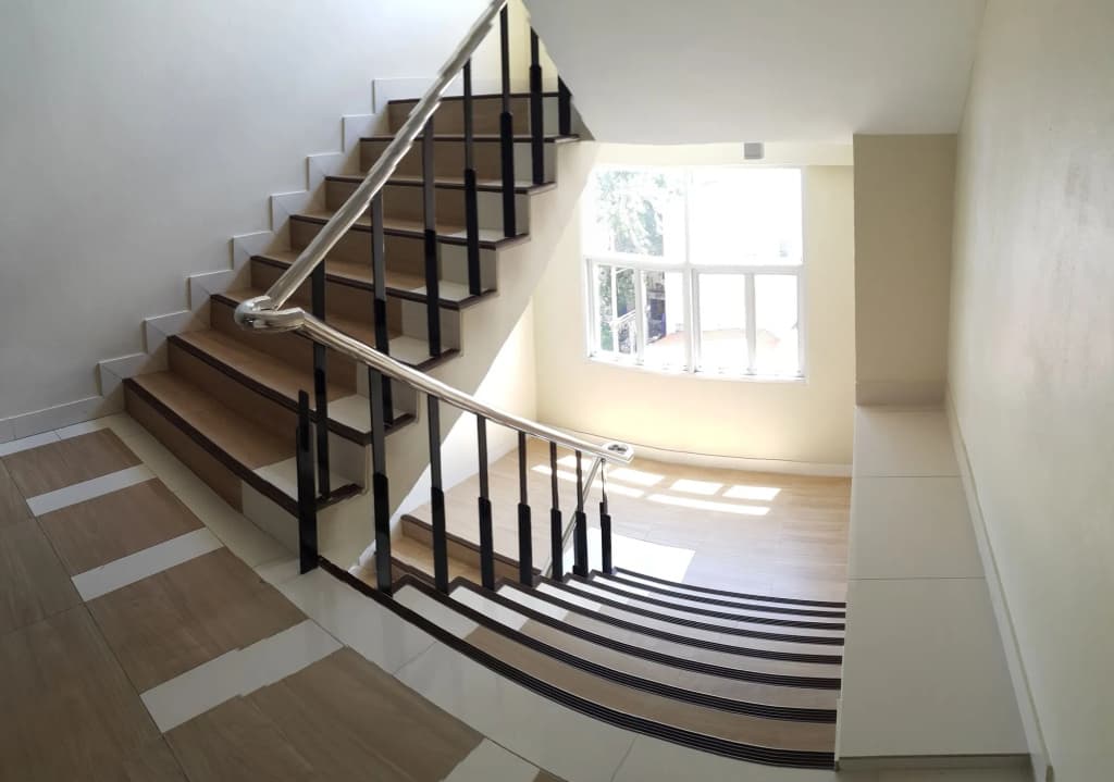 April Suites - photo 14