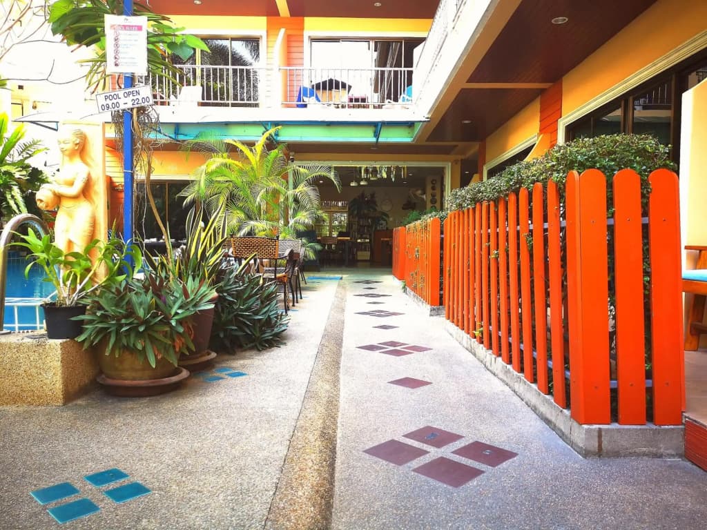 Seven Seas Hotel - photo 23