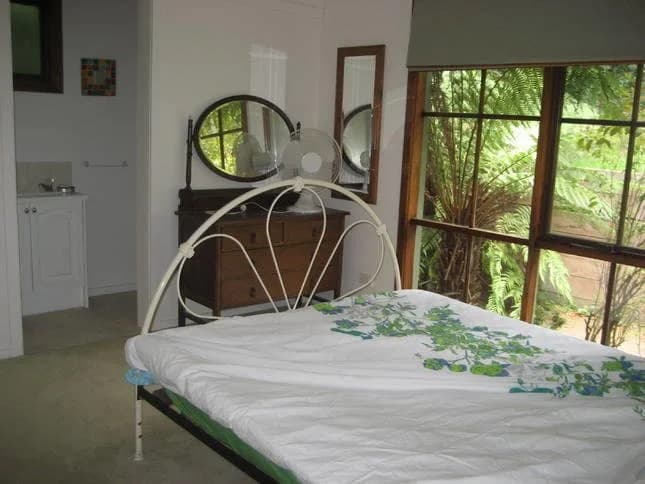 Warburton Holiday House - main photo
