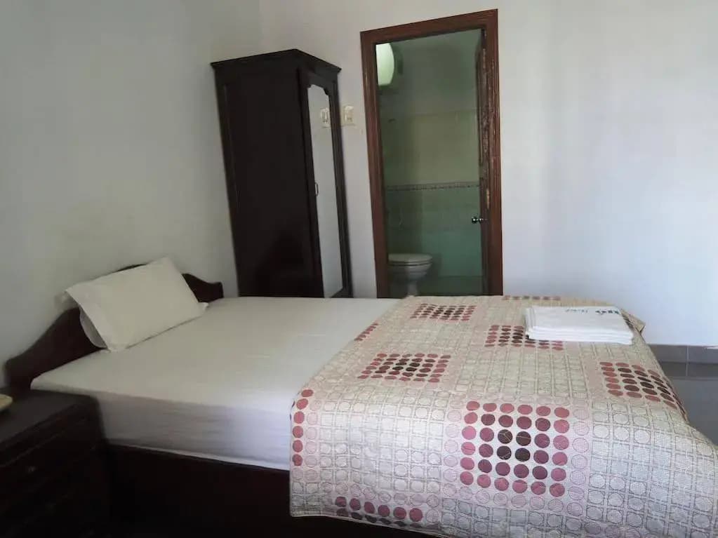 Ngan Pho Hotel - photo 4
