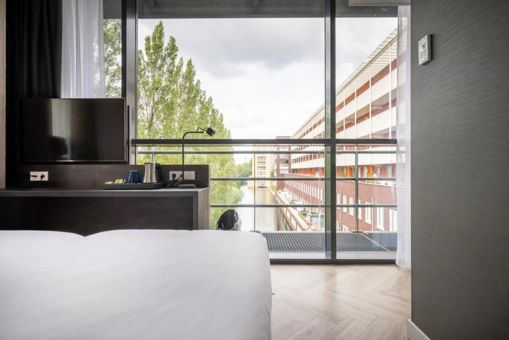 Hotel New Kit - photo 7