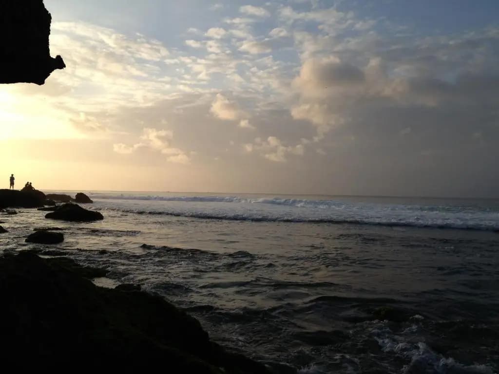 Waroeng Surya Home Stay - photo 10