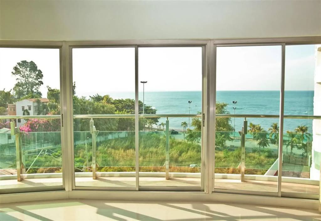 Royal Beach View Suites - photo 8