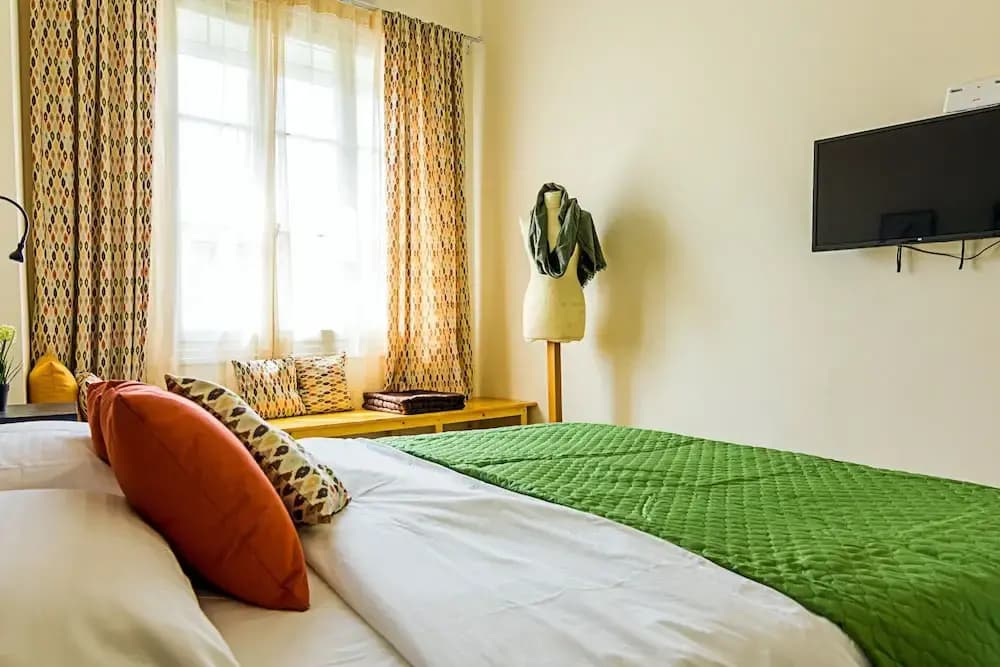 Hippy Decorated 2 Bedrooms Apartment - photo 3
