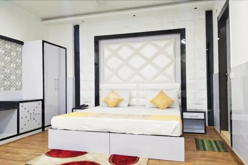 Tomar Hospitality - photo 2