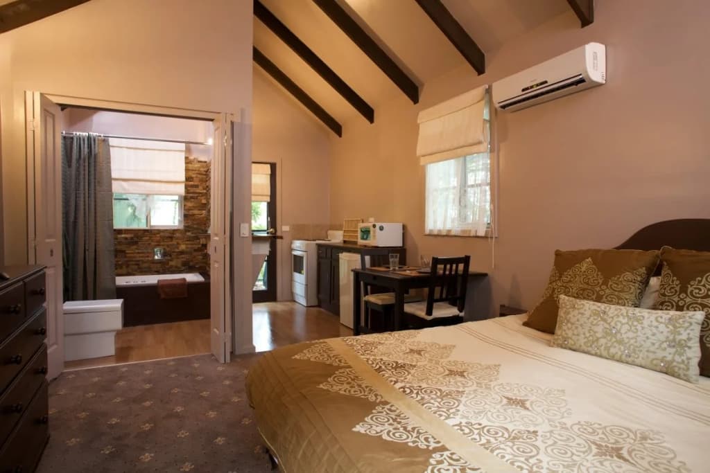 Lotus Lodges - photo 4