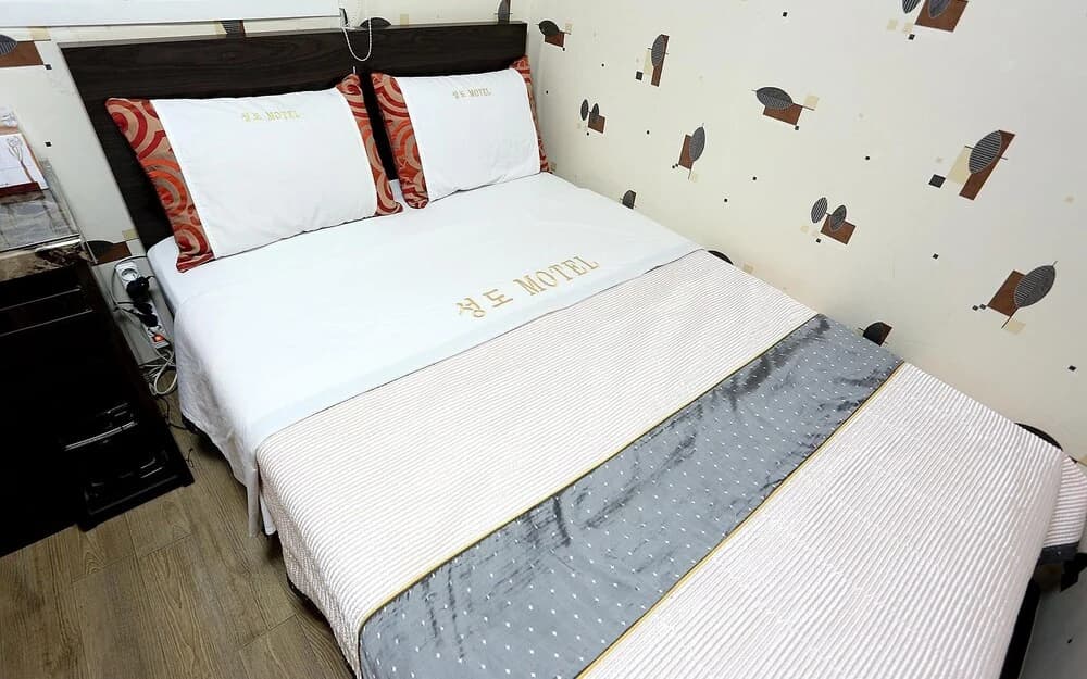 Sinchon Seongdo - photo 5
