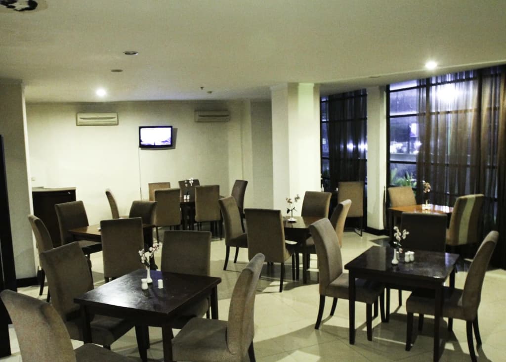 N1 Hotel Tanah Abang - photo 10