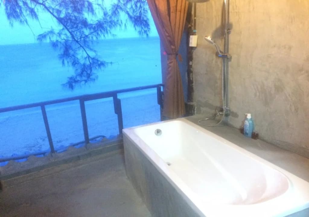 L.J.Guesthouse - photo 8
