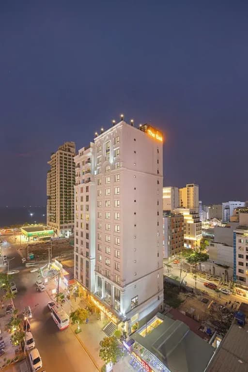 The Sail Hotel - My Khe Beach - photo 16