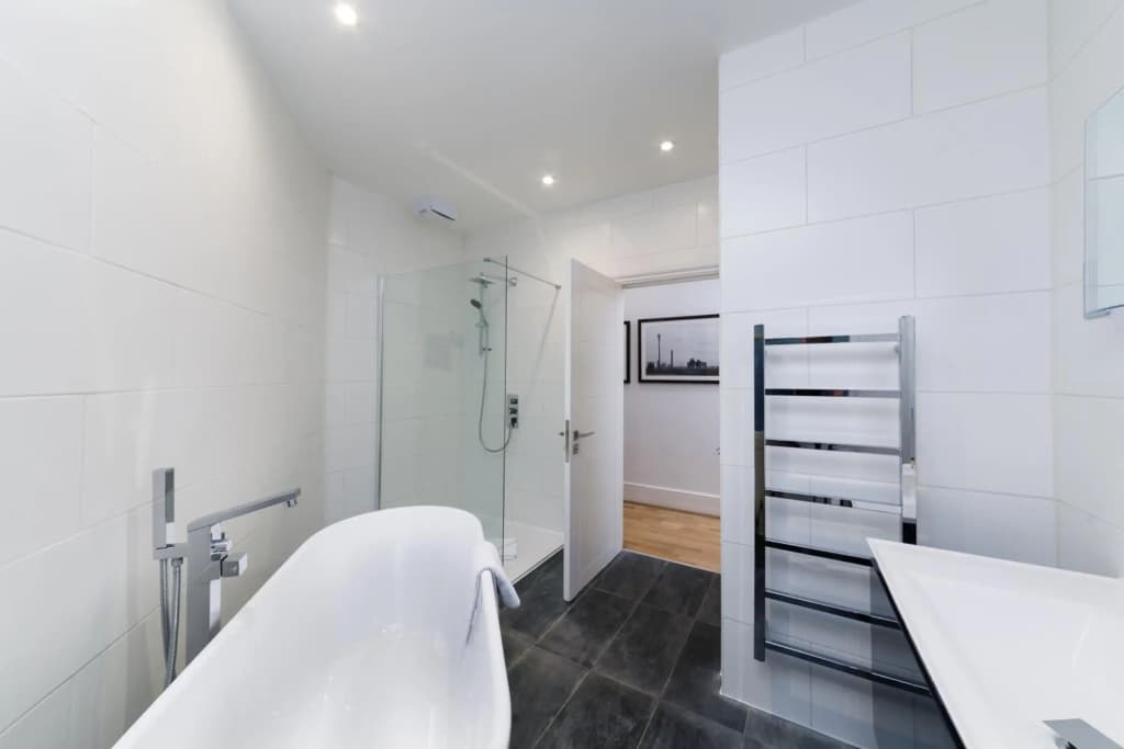 Garrick Mansions by Aeria Apartments - photo 9