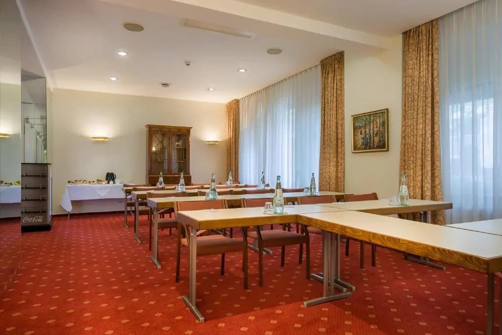 Garner Hotel Berlin Messe by IHG - photo 27