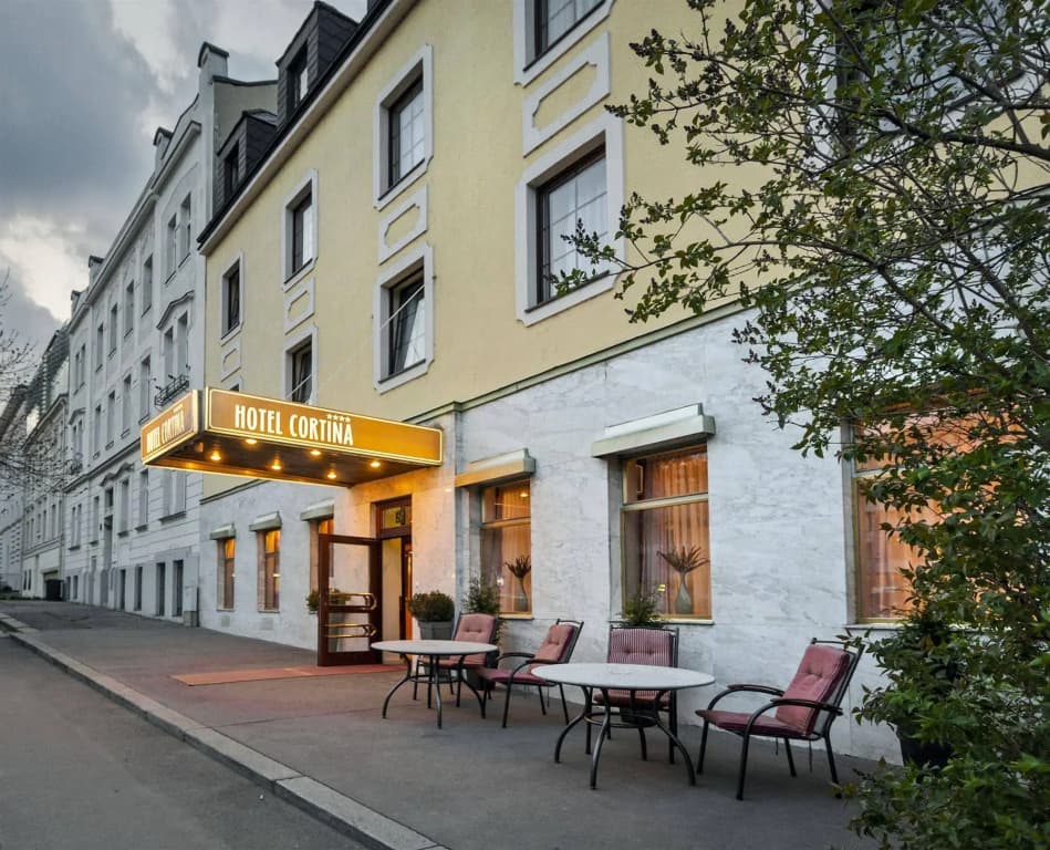 Club Hotel Cortina - photo 1