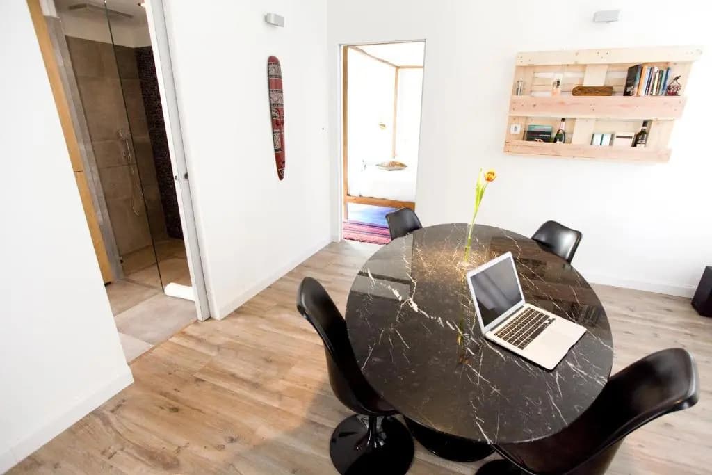 Ice Breaker Apartment - photo 11