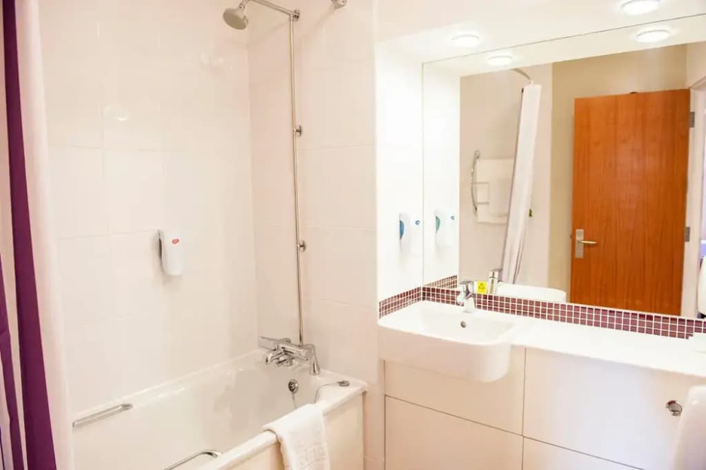 Premier Inn London Ruislip - photo 6
