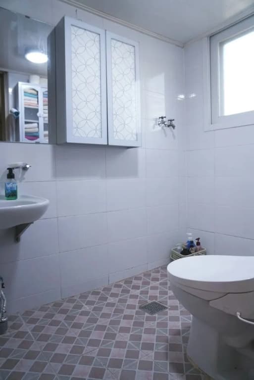 J and J Maison - photo 7