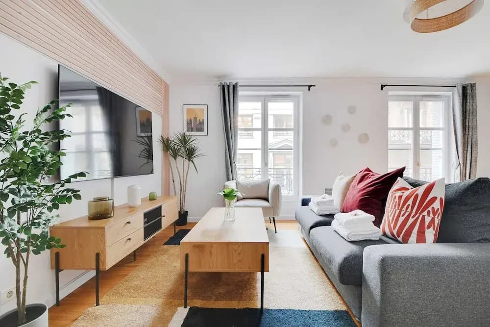 Charming Apartment -1br-4p- Arc de Triomphe - photo 6