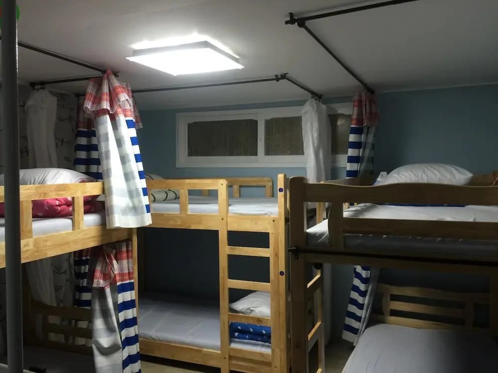 Housetay Guesthouse 2nd Branch - Hostel - photo 3