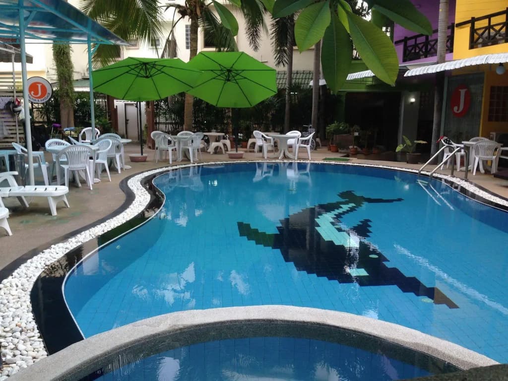 YJ Hotel - photo 13