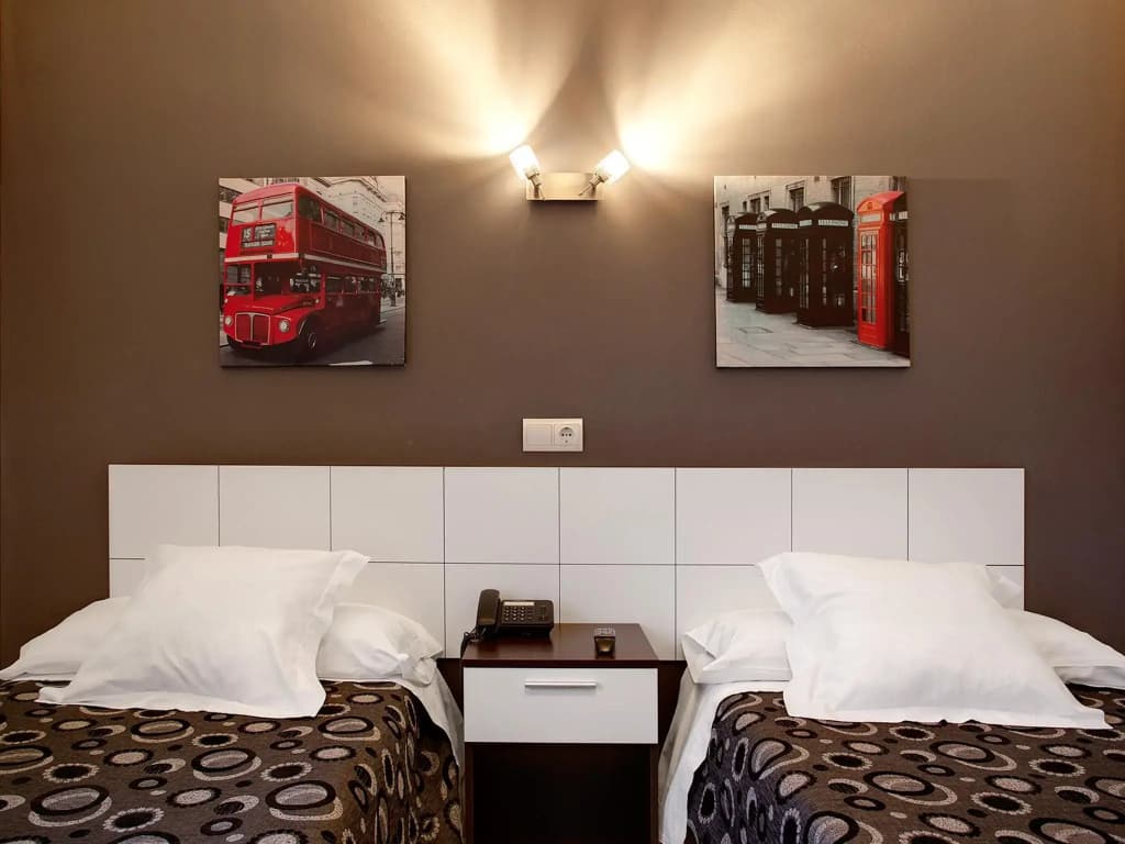 Hostal Besaya - photo 4
