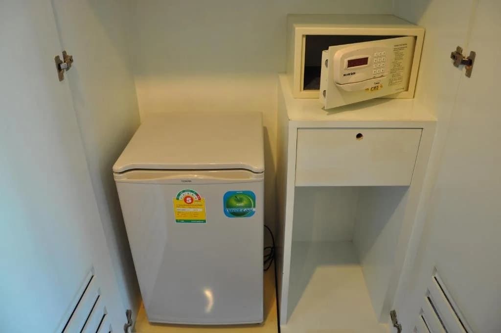 Karon Bay Inn - photo 10