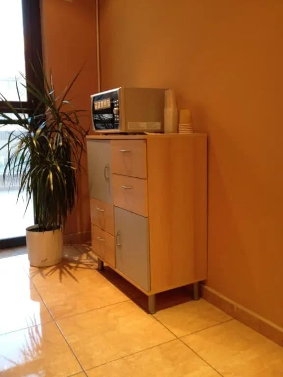 Hostal Aeropuerto - photo 17