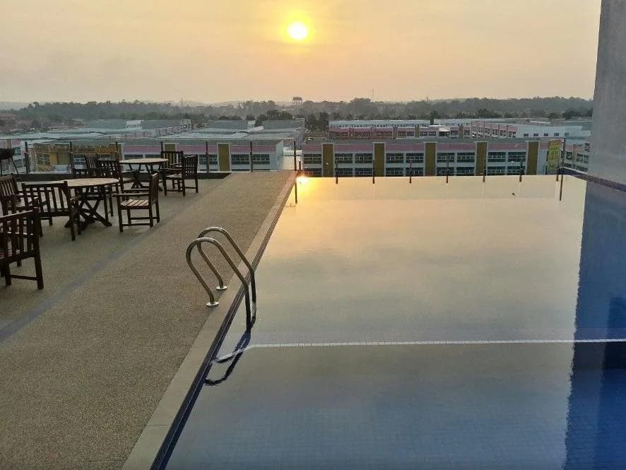 D Hotel Seri Iskandar - photo 8