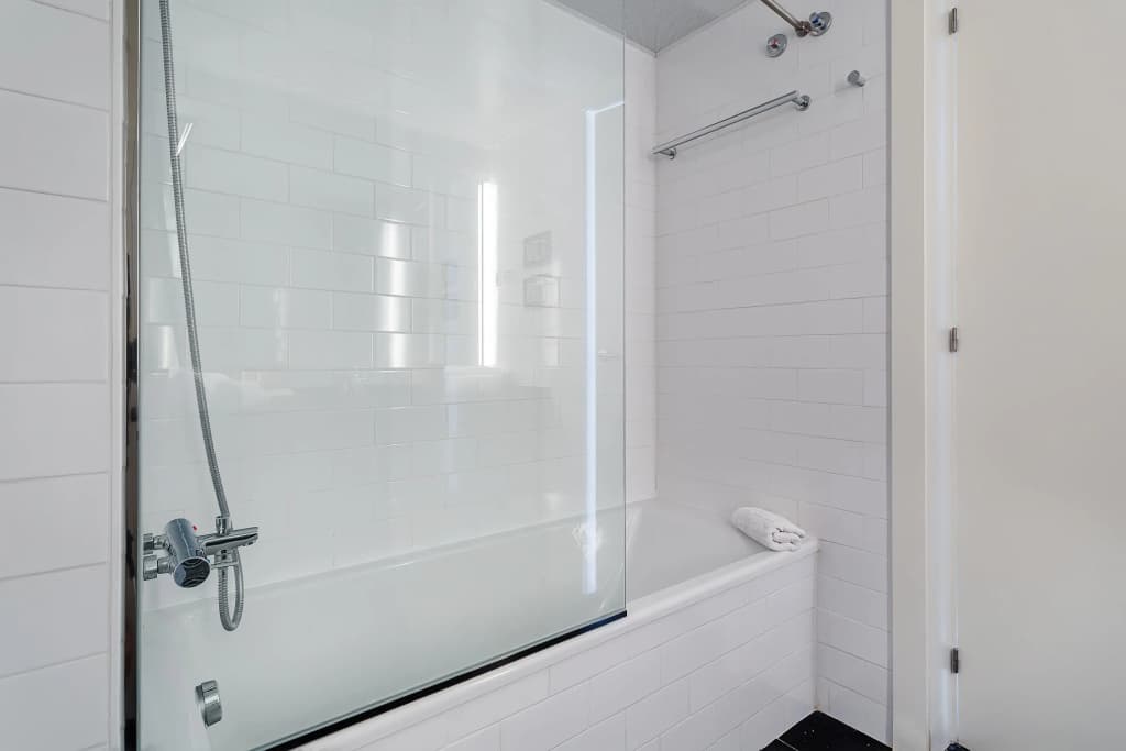 1 BR Rambla Suite & 2 Pools Rooftop Terrace Sea View - HOA 42152 - photo 8