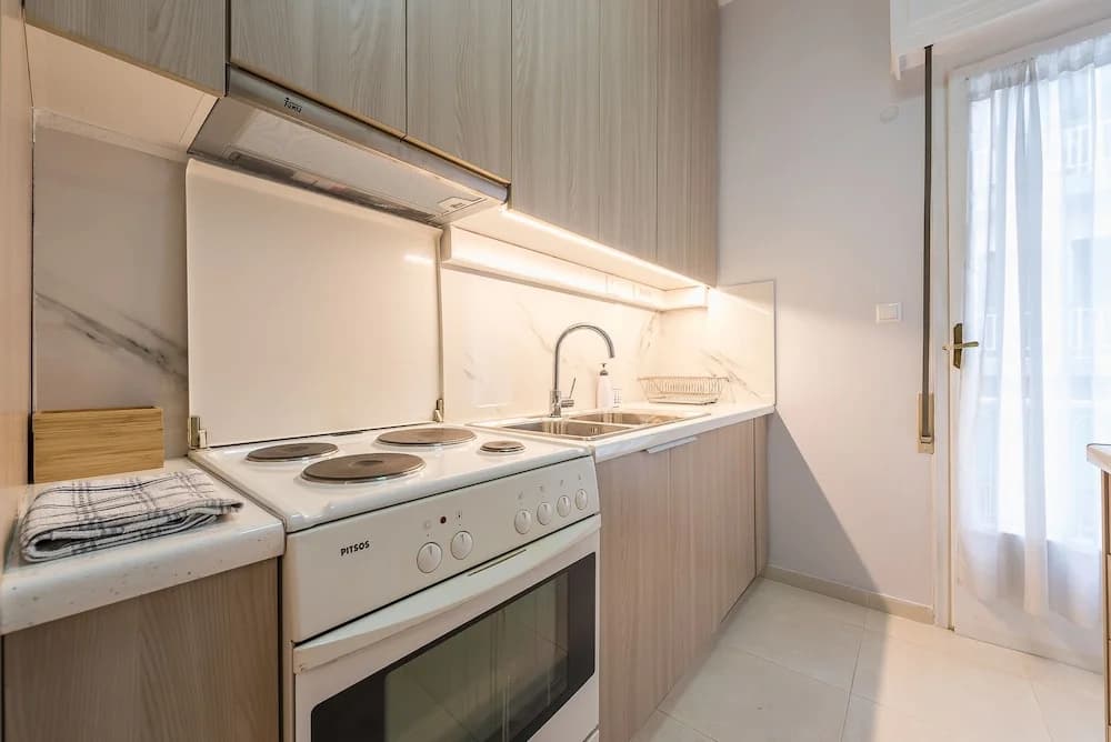 Elegant Koukaki Apartment by Cloudkeys - photo 19