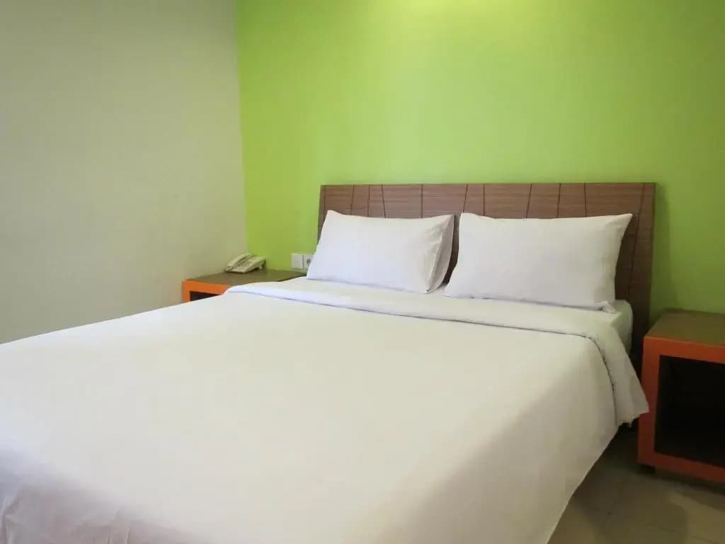 Studio One Hotel - photo 23