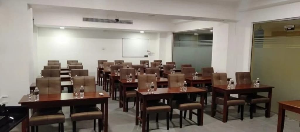 Morven Hotel Colombo - photo 30