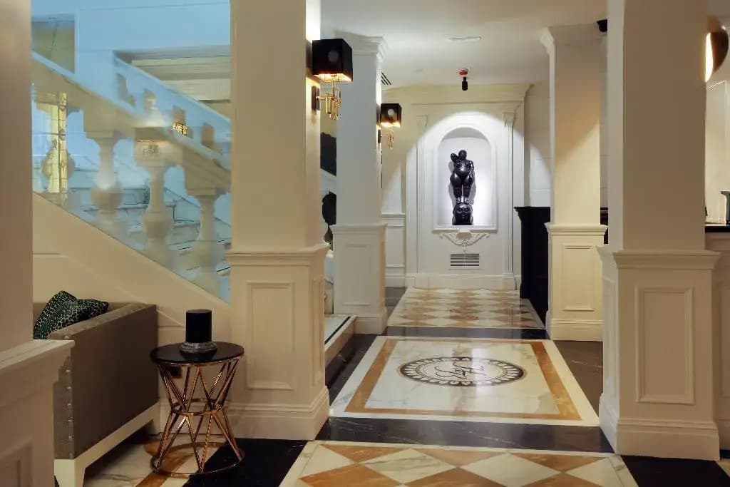 Hotel Barberini - photo 17