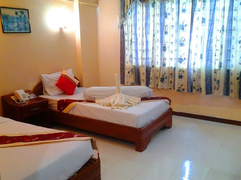 Angkor Saphir Hostel - photo 4