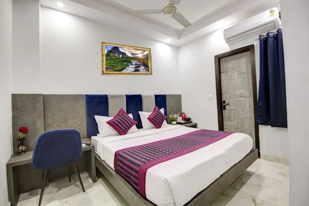 Hotel S B Inn - photo 5