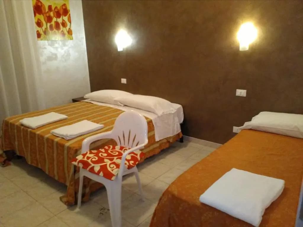 Gloria Apartment - photo 2
