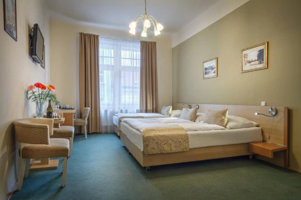 Hotel Taurus - photo 48
