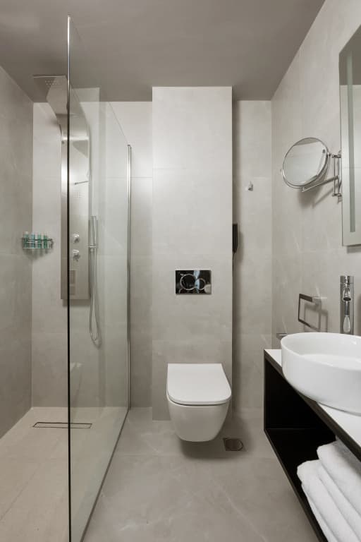The Alassia Hotel - photo 32