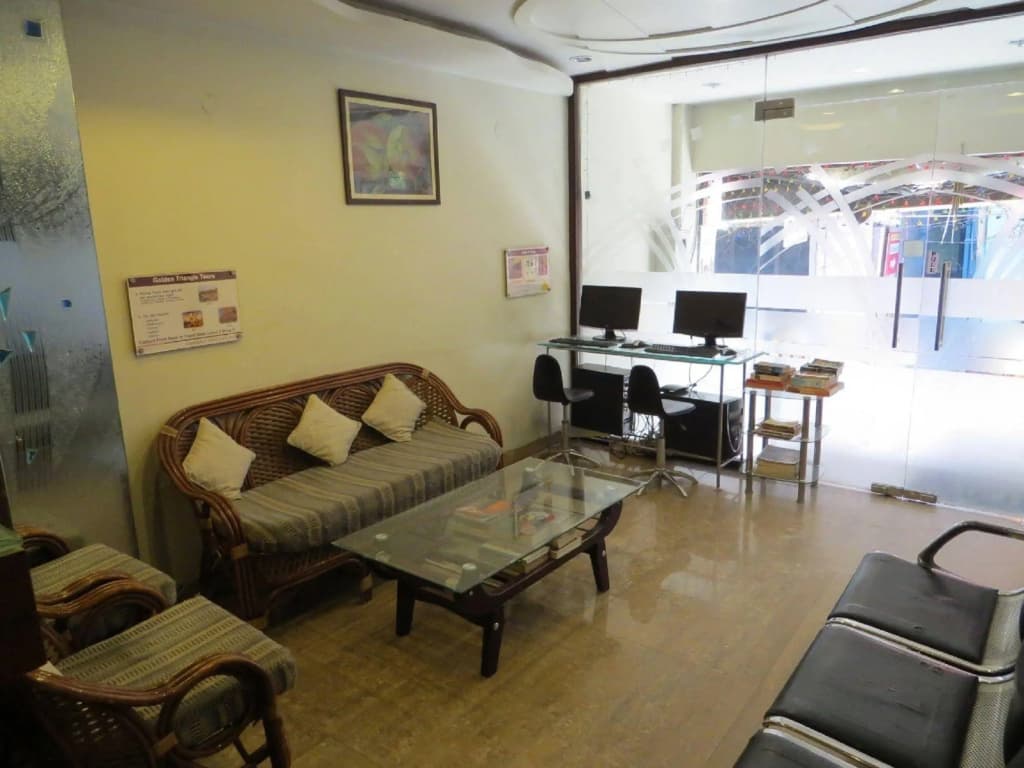 Smyle Inn - photo 17