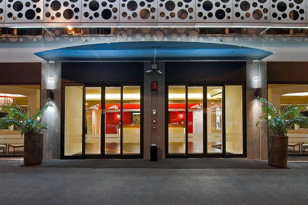 Hotel Caravel - photo 33