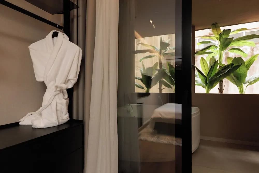 Blanco Athens Aparthotel - photo 8