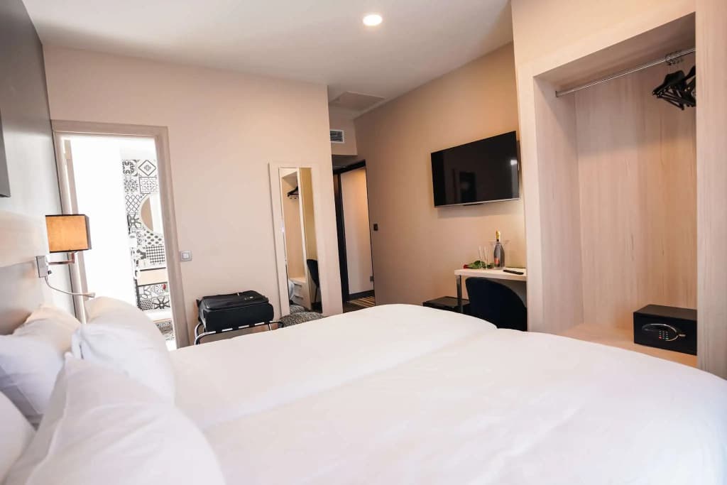 Hotel Univers - photo 6