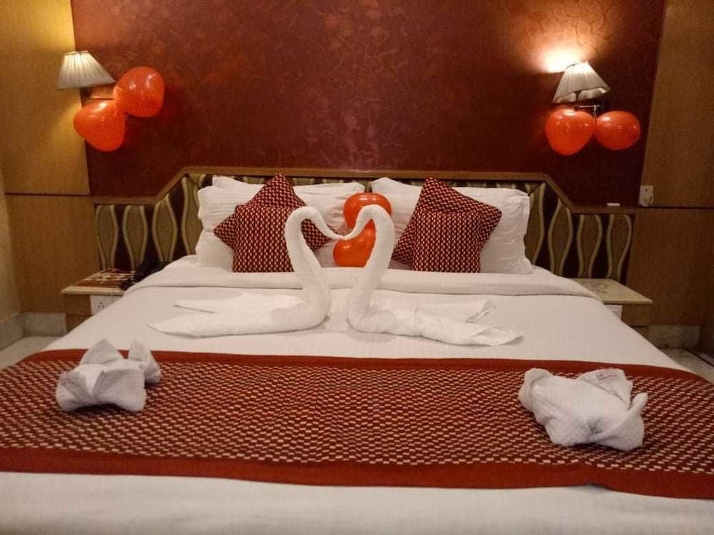 Hotel Singh International - photo 27