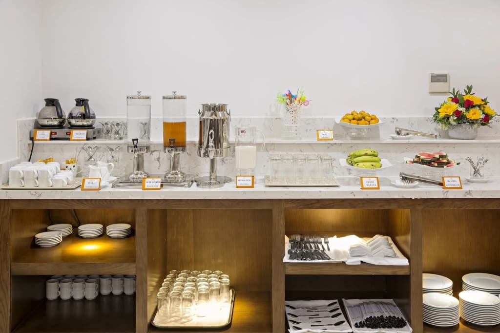 Merry Hotel - photo 12
