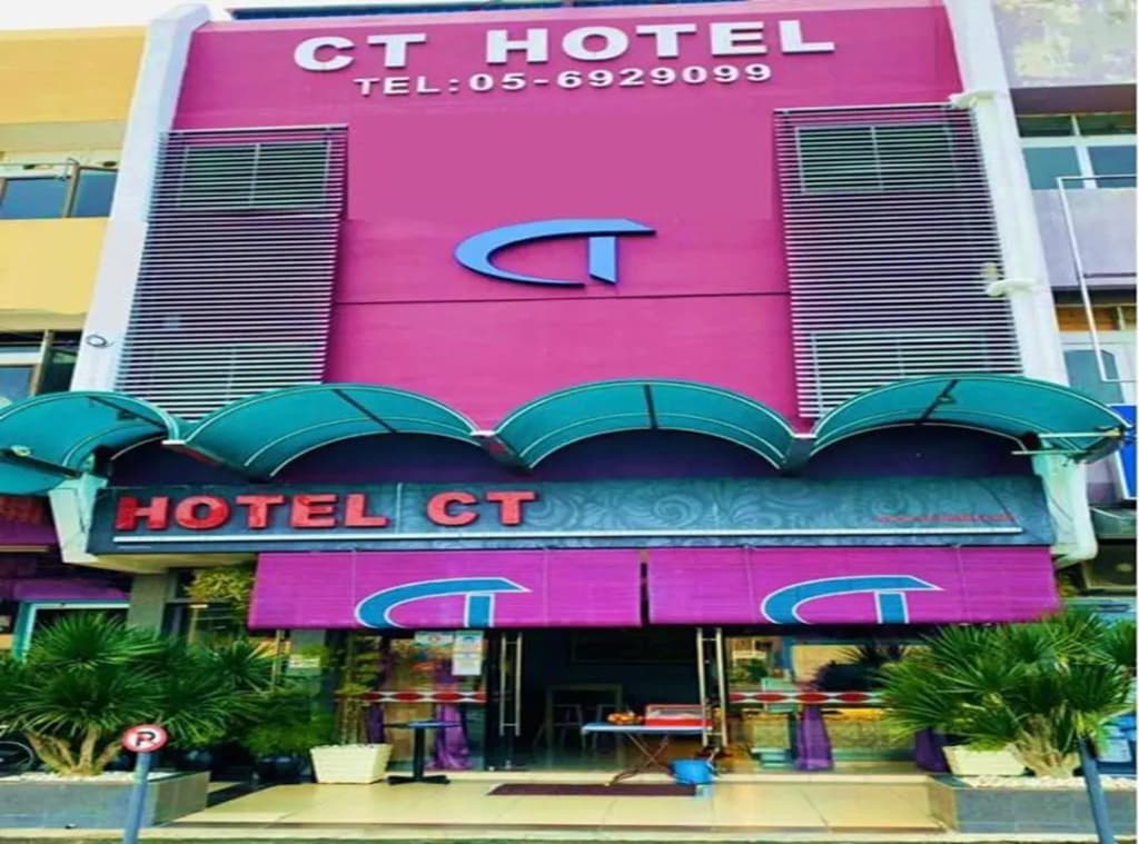 CT Hotel - main photo