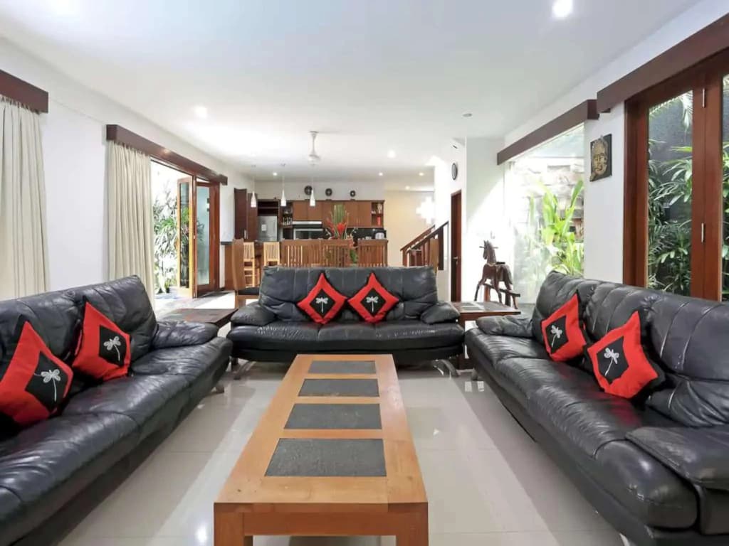 Villa Blue - main photo