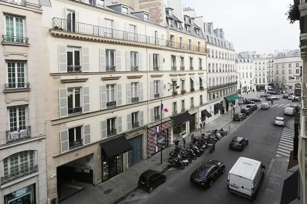 Faubourg Saint Honore - photo 1