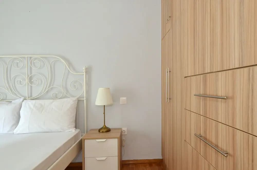 Exarchia a nice and cozy apartment - photo 3