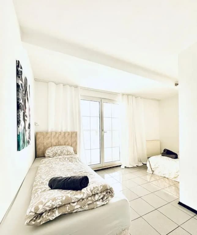 7 private Rooms in a spacious Villa - photo 4